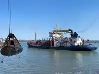 ড্রেজার বিক্রির জন্য