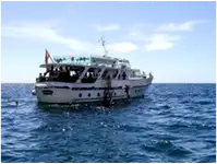 ক্রুজ জাহাজ বিক্রির জন্য