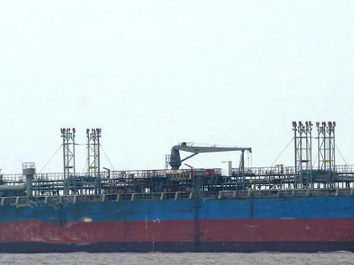 তেল/রাসায়নিক ট্যাঙ্কার বিক্রির জন্য