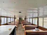 ক্রুজ জাহাজ বিক্রির জন্য