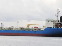 তেল/রাসায়নিক ট্যাঙ্কার বিক্রির জন্য