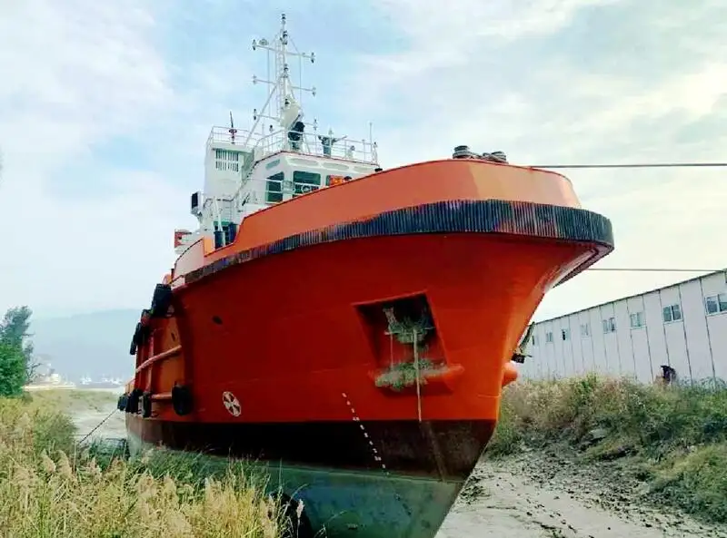 সরবরাহ জাহাজ বিক্রির জন্য