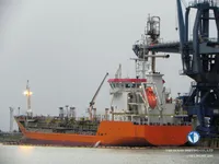 তেল/রাসায়নিক ট্যাঙ্কার বিক্রির জন্য
