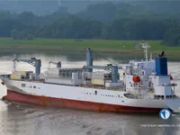 রিফার জাহাজ বিক্রির জন্য