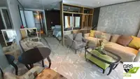 ক্রুজ জাহাজ বিক্রির জন্য