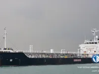 তেল/রাসায়নিক ট্যাঙ্কার বিক্রির জন্য