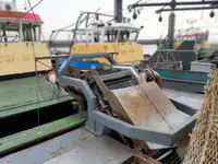 ট্রলার বিক্রির জন্য