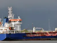 তেল/রাসায়নিক ট্যাঙ্কার বিক্রির জন্য