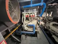 ক্রু বোট বিক্রির জন্য