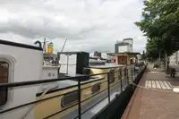 বার্জ বিক্রির জন্য