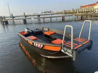 ওয়ার্ক বোট বিক্রির জন্য