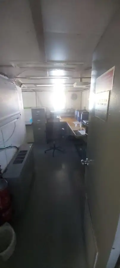 গবেষণা জাহাজ বিক্রির জন্য