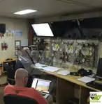 সরবরাহ জাহাজ বিক্রির জন্য
