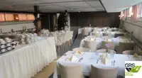 ক্রুজ জাহাজ বিক্রির জন্য