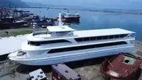 যাত্রী জাহাজ বিক্রির জন্য