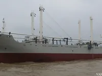 রিফার জাহাজ বিক্রির জন্য
