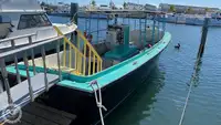 ক্রুজ জাহাজ বিক্রির জন্য