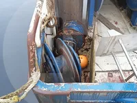 সরাসরি মাছবাহী জাহাজ বিক্রির জন্য