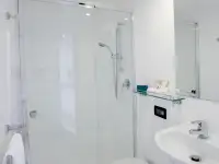ক্যাটামারান বিক্রির জন্য