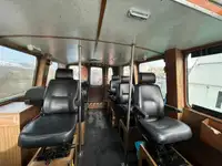 পাইলট বোট বিক্রির জন্য