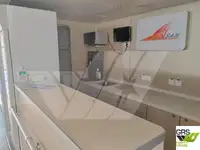 ক্রুজ জাহাজ বিক্রির জন্য