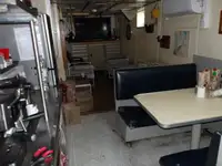 গবেষণা জাহাজ বিক্রির জন্য