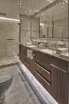 ক্রুজ জাহাজ বিক্রির জন্য