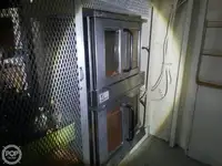 ক্রুজ জাহাজ বিক্রির জন্য