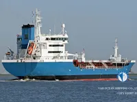 তেল/রাসায়নিক ট্যাঙ্কার বিক্রির জন্য