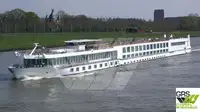 ক্রুজ জাহাজ বিক্রির জন্য