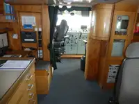 গবেষণা জাহাজ বিক্রির জন্য