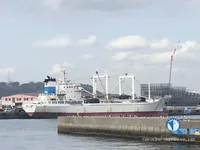 রিফার জাহাজ বিক্রির জন্য