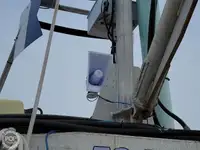 লাইফবোট বিক্রির জন্য