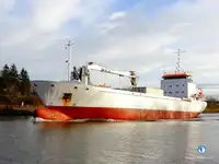 রিফার জাহাজ বিক্রির জন্য