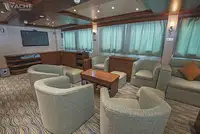 ক্রুজ জাহাজ বিক্রির জন্য