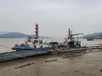 টগবোট বিক্রির জন্য