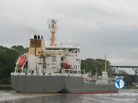 তেল/রাসায়নিক ট্যাঙ্কার বিক্রির জন্য