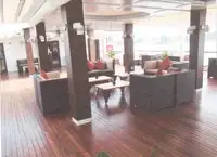 ক্রুজ জাহাজ বিক্রির জন্য