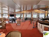ক্রুজ জাহাজ বিক্রির জন্য