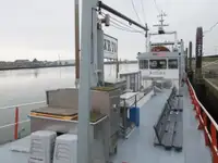 ক্রুজ জাহাজ বিক্রির জন্য