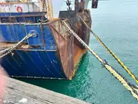 ট্রলার বিক্রির জন্য