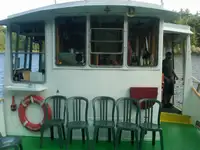 ক্রুজ জাহাজ বিক্রির জন্য