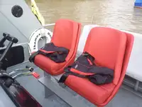ক্রুজ জাহাজ বিক্রির জন্য