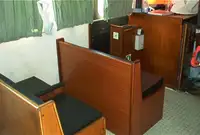 ক্রু বোট বিক্রির জন্য
