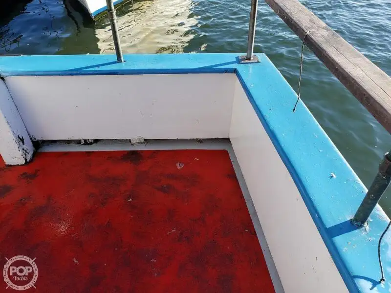 ফেরি জাহাজ বিক্রির জন্য