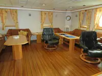 Purse seiner বিক্রির জন্য