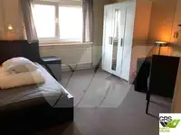 আবাসন বার্জ বিক্রির জন্য