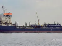 তেল/রাসায়নিক ট্যাঙ্কার বিক্রির জন্য