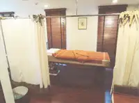 ক্রুজ জাহাজ বিক্রির জন্য