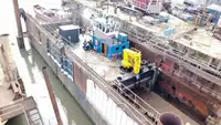 কন্টেইনার জাহাজ বিক্রির জন্য